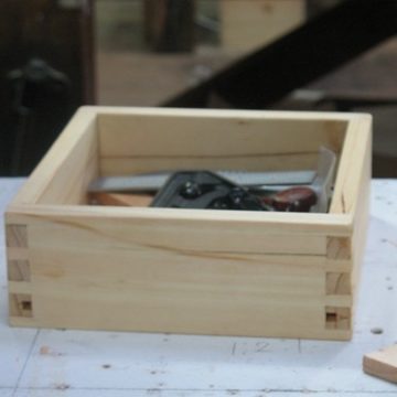 Port Hadlock WA - Northwest School of Wooden Boatbuilding - Basic Woodworking - Shoulder box construction