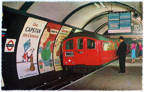 Piccadilly Circus - Bakerloo Line