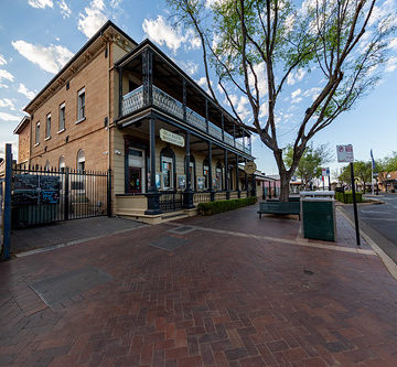Historic Old Bank Restaurant and Bar building, Dubbo, New South Wales, Australia
