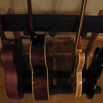 Guitar Stand 01