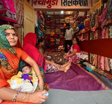 India - Gujarat - Ahmedabad - Textile Fabrics Shop
