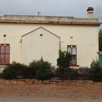 Hallett.  The first Institue built in 1879. Became the Anglican Church in 1932 when the front windows were given a Gothic appearance. Sold to RSL Club in 1953 when a second Anglican Church was built elsewhere in the town.