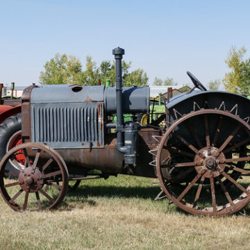 Old tractor, Pioneer Acres