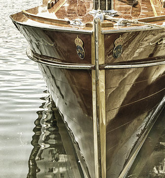 wooden boat bow KMK