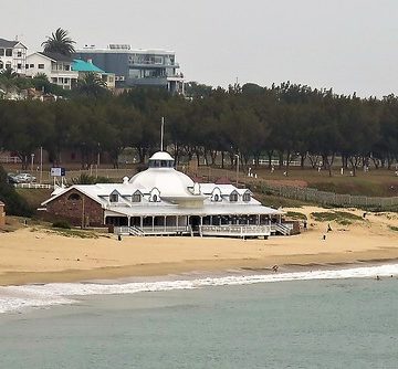 Mossel Bay, the Santos Pavilion
