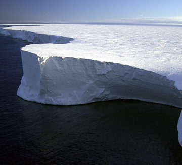 Research on Iceberg B-15A by Josh Landis, National Science Foundation  (Image 4) (NSF)