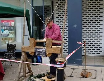 Bodger Demonstrates Traditional Wood-Turning in Stafford Town Square (video)