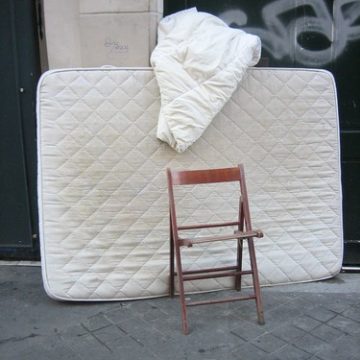 Having a Bad Chair Day / mattress X