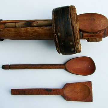 Spoon turning mandrill from Chesham--Bucks--Stuart King-Collection