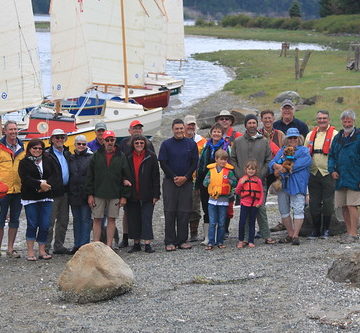 IMG_1469 - Nordland WA - Mystery Bay State Park - 2015 Red Lantern Rally - group picture