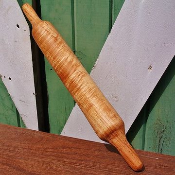 Wooden Rolling Pin - Flamed Maple - Perfect gift for a Baker